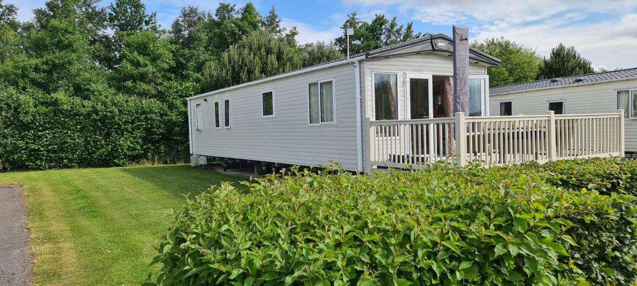 Lake District Prestige Caravan, 3 Bedrooms, Sleeps 8 On Haven Holiday Park Flookburgh エクステリア 写真