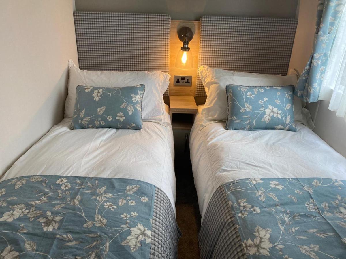 Lake District Prestige Caravan, 3 Bedrooms, Sleeps 8 On Haven Holiday Park Flookburgh エクステリア 写真