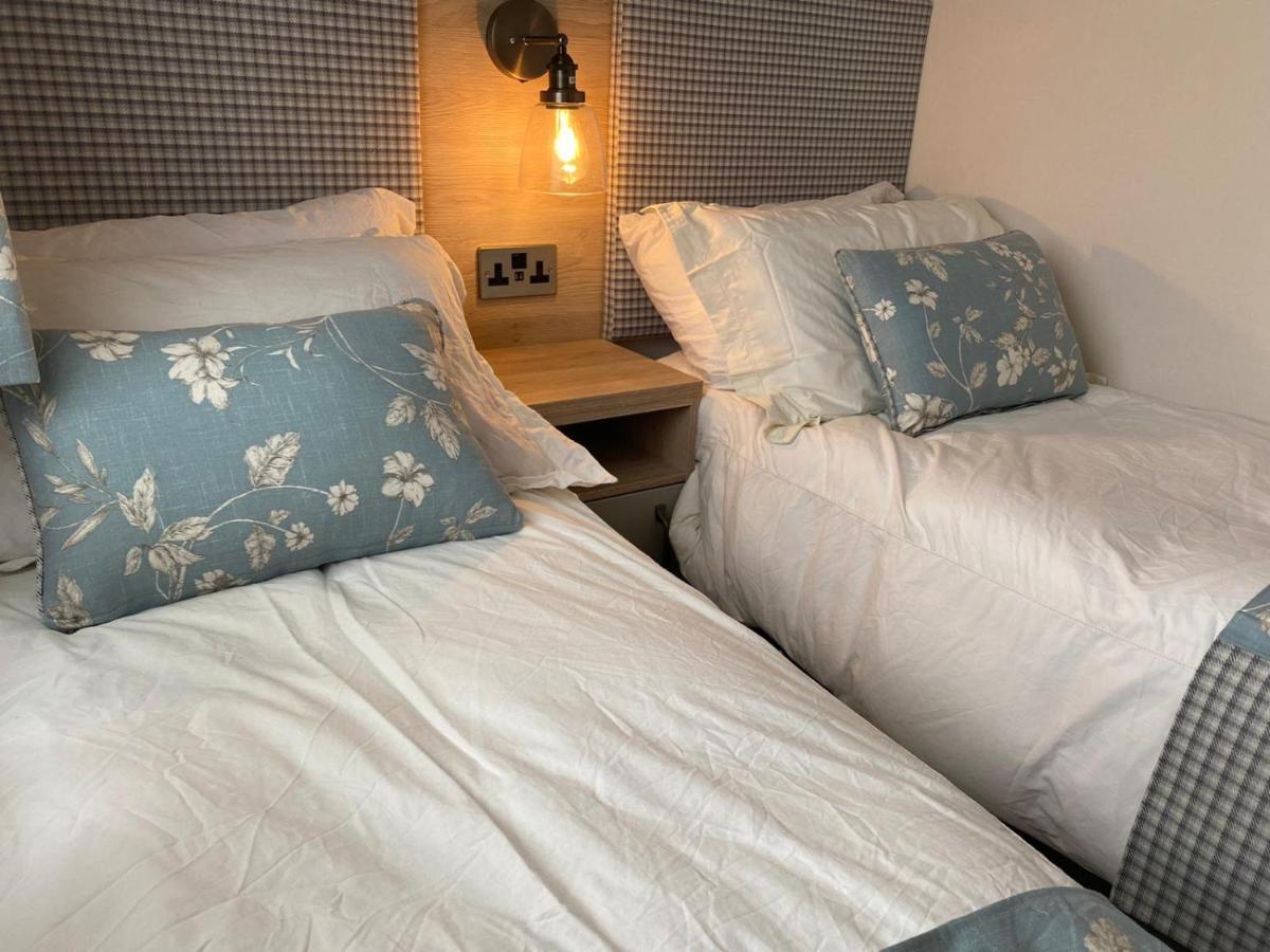 Lake District Prestige Caravan, 3 Bedrooms, Sleeps 8 On Haven Holiday Park Flookburgh エクステリア 写真