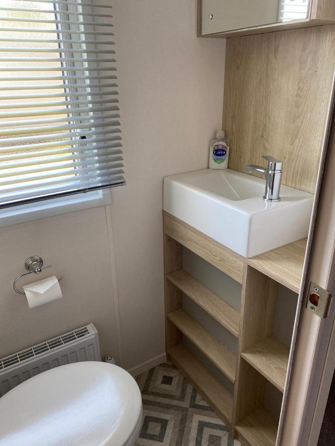 Lake District Prestige Caravan, 3 Bedrooms, Sleeps 8 On Haven Holiday Park Flookburgh エクステリア 写真