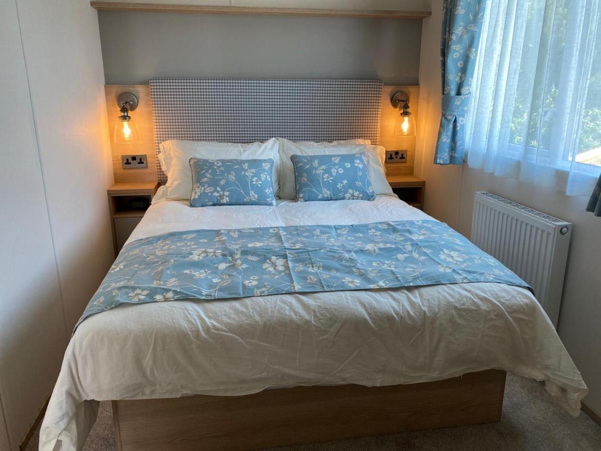 Lake District Prestige Caravan, 3 Bedrooms, Sleeps 8 On Haven Holiday Park Flookburgh エクステリア 写真